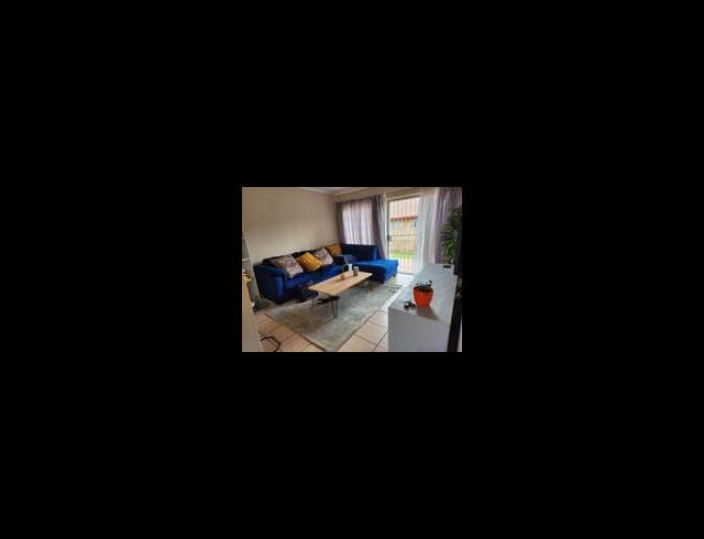 2 BEDROOM TOWNHOUSE FOR SALE IN EQUESTRIA